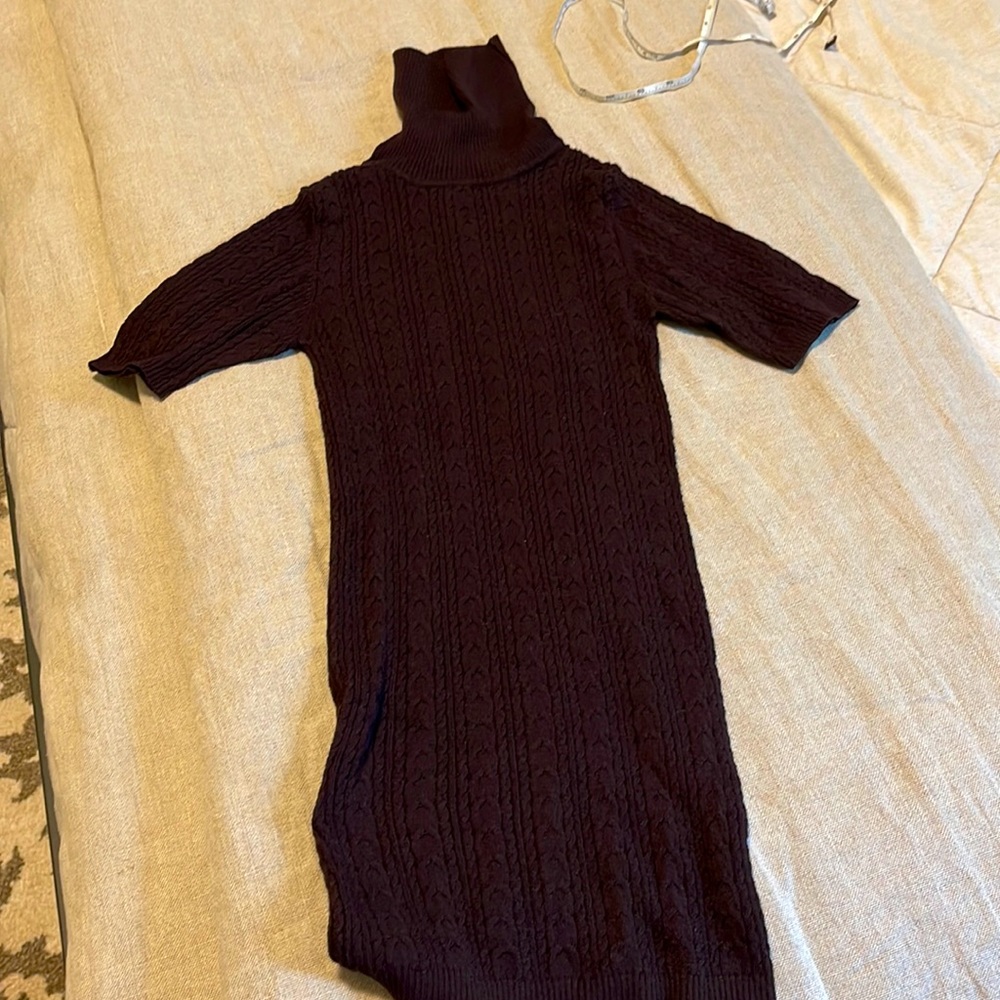 Bcbg xs turtleneck top